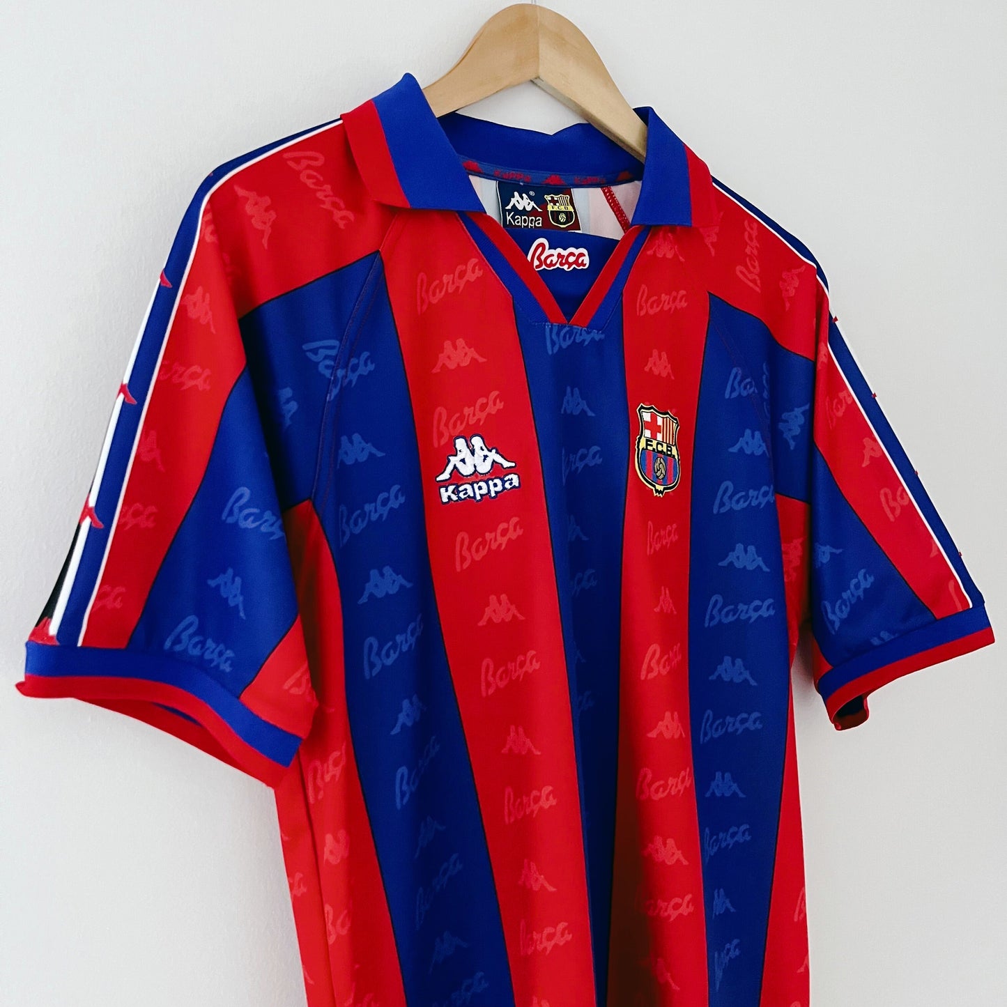 Retro Barcelona Shirt 1995-97 Home