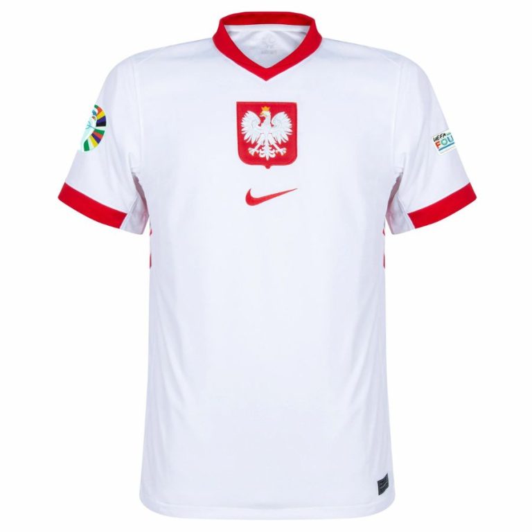 Poland Man Home 2024/2025