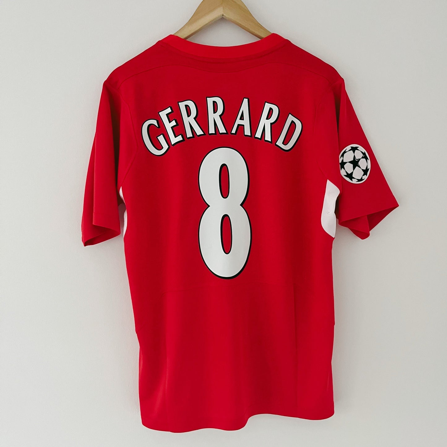 Retro X Gerrard 2005 Champions League Final